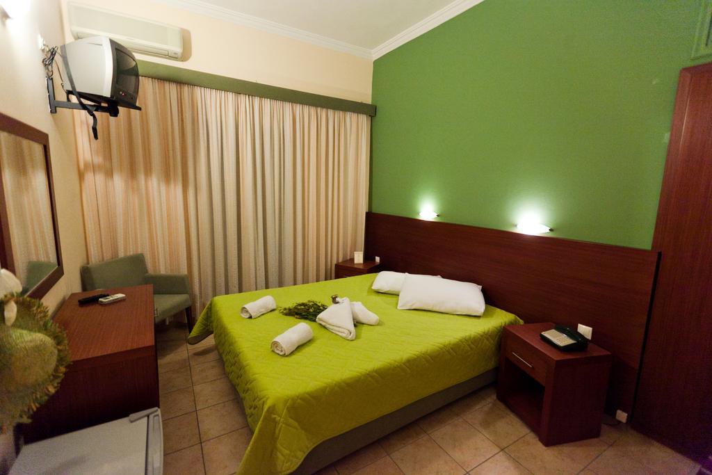 Hotel Possidon Aegina Rum bild